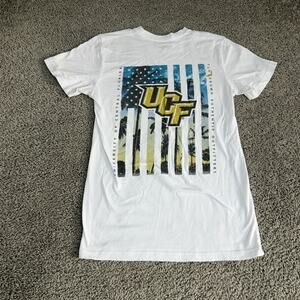 UCF Central Florida Knights Shirt Mens Small White USA Flag Logo FloGrown